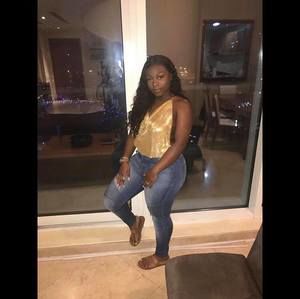 Meet your Posher, Joanna